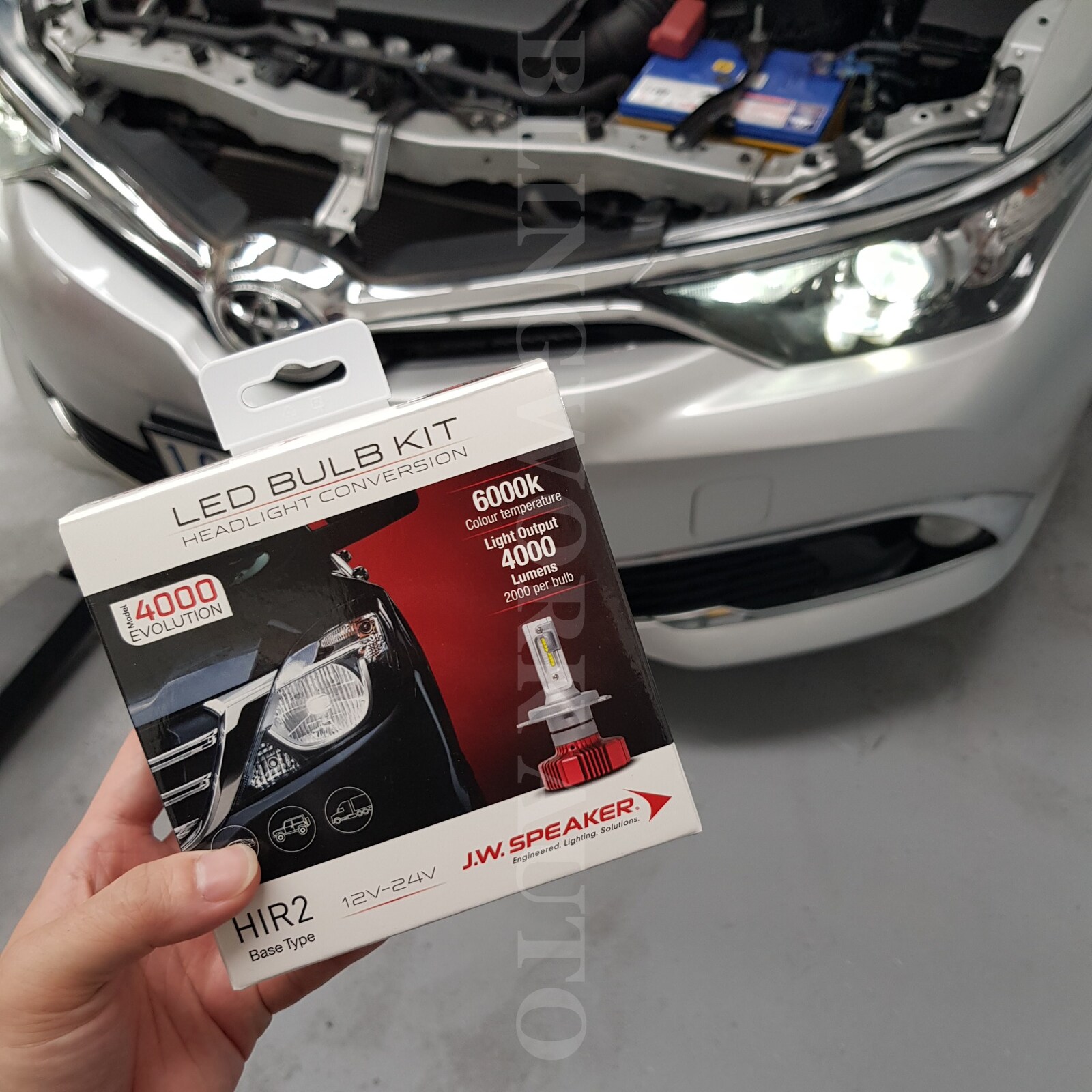 HIR2 LED Headlight + Philips H16 Dual Colour Fog Light for Toyota